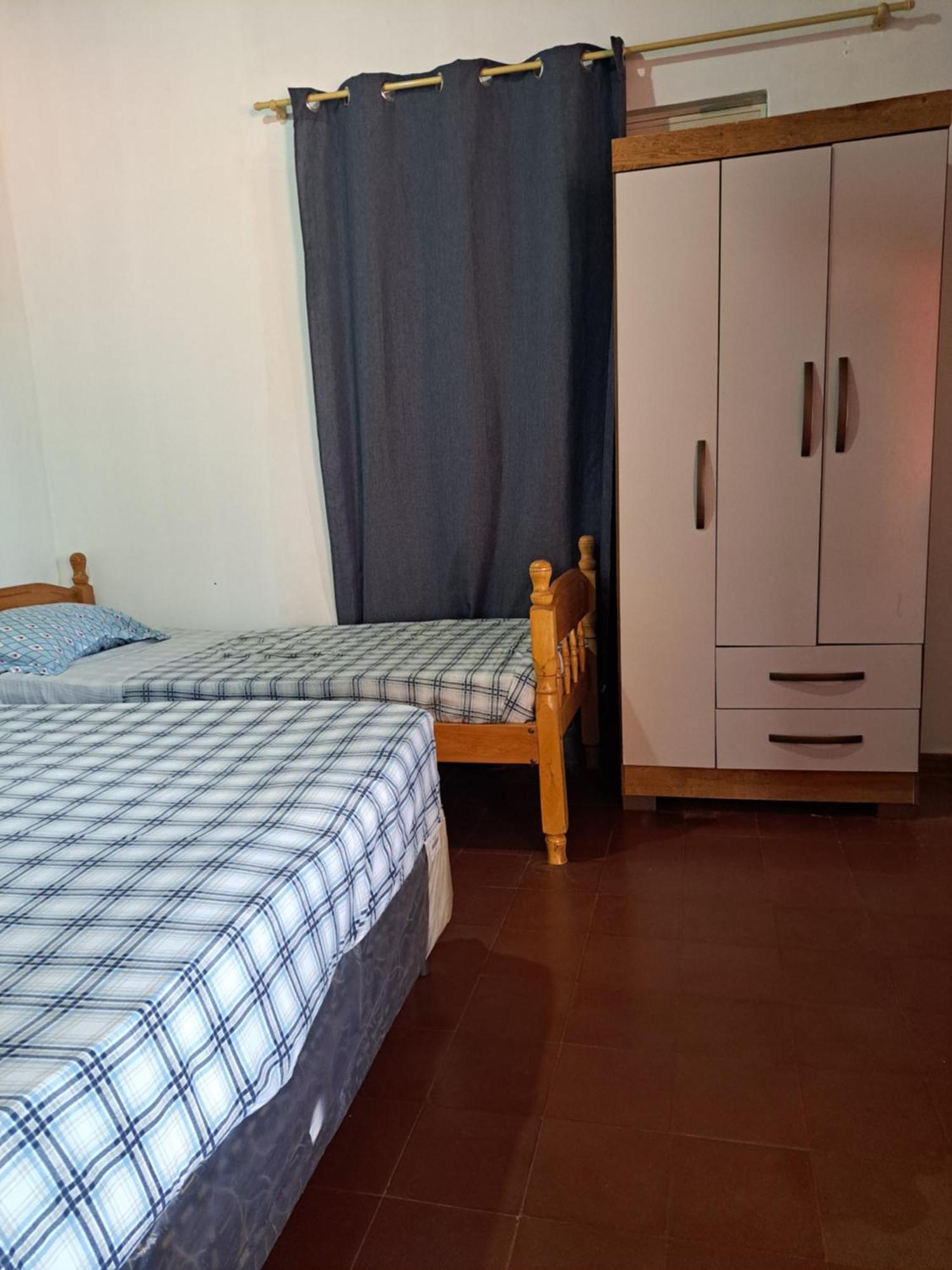 Hummingbird Hostel Ciudad del Este Luaran gambar